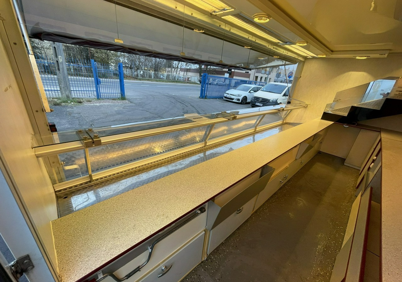 Inna Inny Przyczepa Gastronomiczna food truck foodtruck Autosklep Sklep bar - Salgsvogn: bilde 5 Inna Inny Przyczepa Gastronomiczna food truck foodtruck Autosklep Sklep bar - Salgsvogn: bilde 5