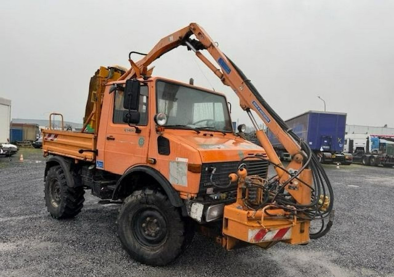 Inna Inny Unimog 4X4 Kosiarka bijakowa teleskopowa posypywarka pług odśnieżark - Planbil, Utility-/ Spesiell maskin: bilde 1 Inna Inny Unimog 4X4 Kosiarka bijakowa teleskopowa posypywarka pług odśnieżark - Planbil, Utility-/ Spesiell maskin: bilde 1