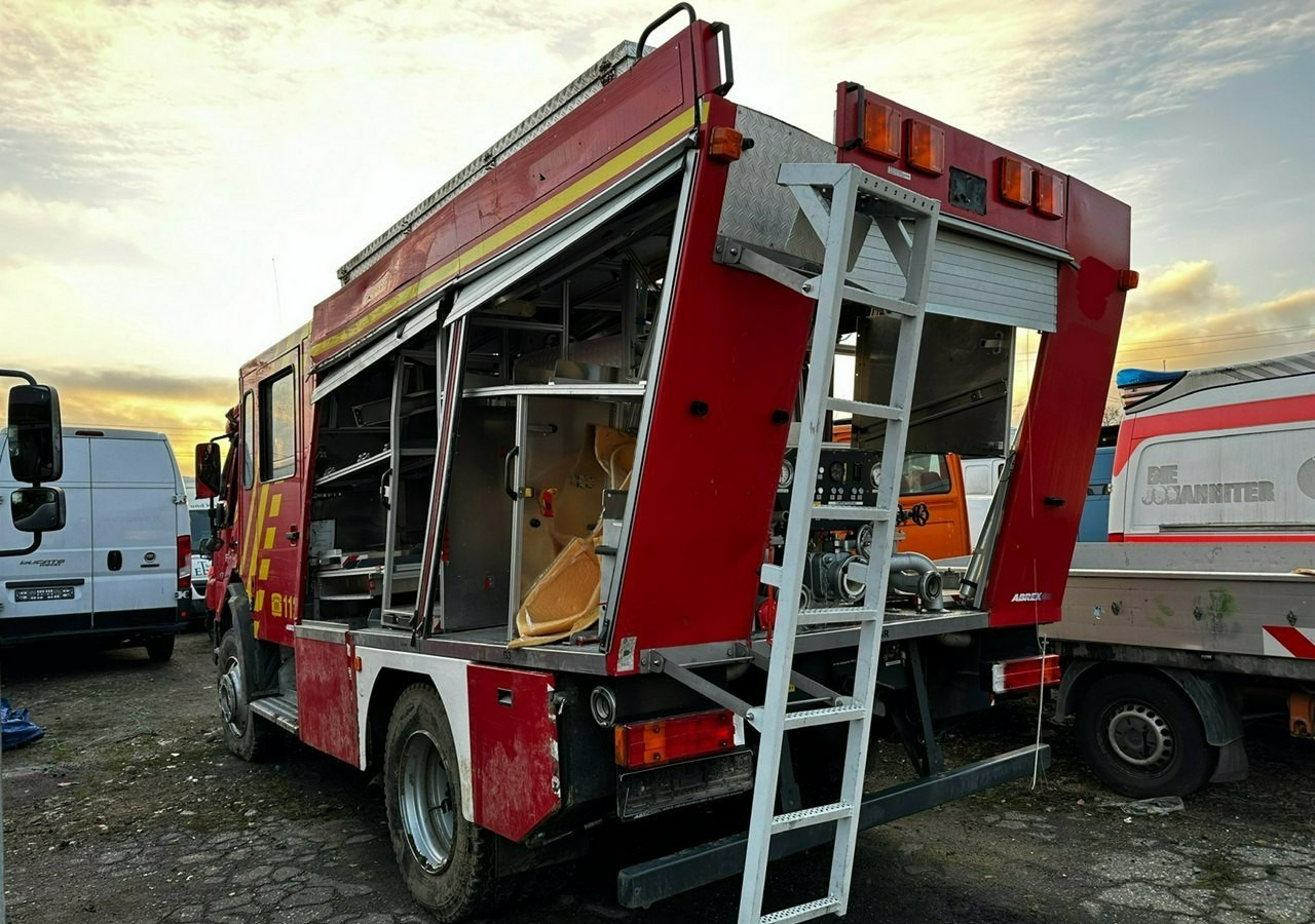 Mercedes-Benz Atego 918 Straż Pożarna 4X4 Wóz strażacki 2006 Atego 918 Straż Pożarna 4X4 Wóz strażacki 2006 - Brannbil: bilde 5 Mercedes-Benz Atego 918 Straż Pożarna 4X4 Wóz strażacki 2006 Atego 918 Straż Pożarna 4X4 Wóz strażacki 2006 - Brannbil: bilde 5