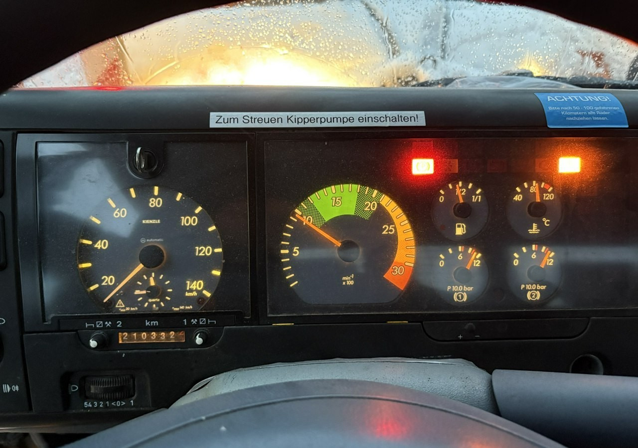 Mercedes-Benz Inny Mercedes-Benz Mercedes Vario 815 Wywrotka 4X4 2004 Pług posypywarka odśnieżarka - Brøytebil: bilde 5 Mercedes-Benz Inny Mercedes-Benz Mercedes Vario 815 Wywrotka 4X4 2004 Pług posypywarka odśnieżarka - Brøytebil: bilde 5