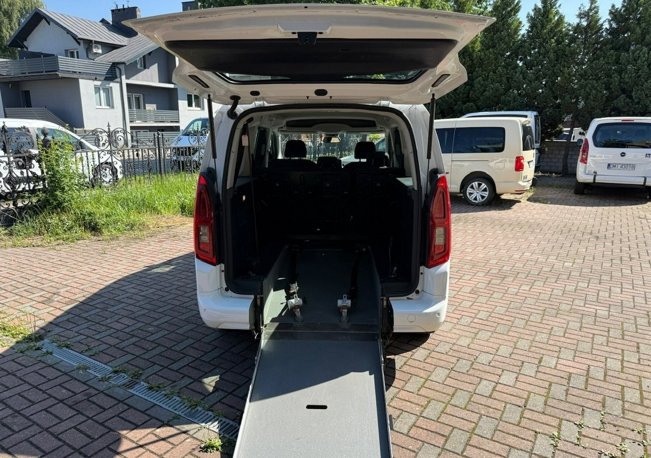 Opel Combo IV Combo Life Combo Life Maxi Niepełnosprawnych inwalida rampa PFRON Model - Personenbil: bilde 5 Opel Combo IV Combo Life Combo Life Maxi Niepełnosprawnych inwalida rampa PFRON Model - Personenbil: bilde 5