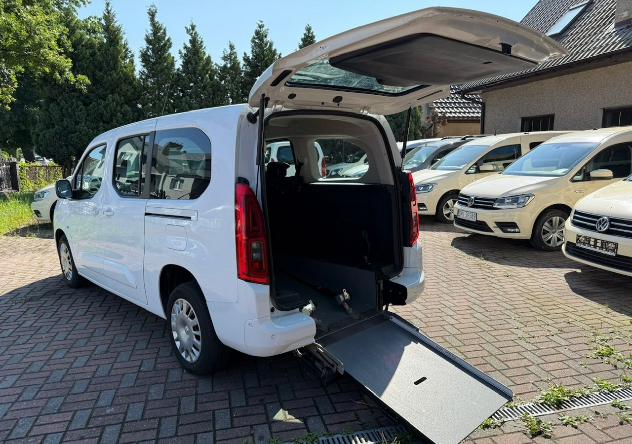 Opel Combo IV Combo Life Combo Life Maxi Niepełnosprawnych inwalida rampa PFRON Model - Personenbil: bilde 1 Opel Combo IV Combo Life Combo Life Maxi Niepełnosprawnych inwalida rampa PFRON Model - Personenbil: bilde 1