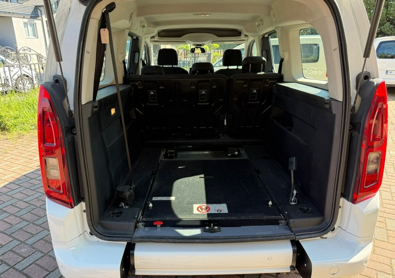 Opel Combo IV Combo Life Combo Life Maxi Niepełnosprawnych inwalida rampa PFRON Model - Personenbil: bilde 3 Opel Combo IV Combo Life Combo Life Maxi Niepełnosprawnych inwalida rampa PFRON Model - Personenbil: bilde 3