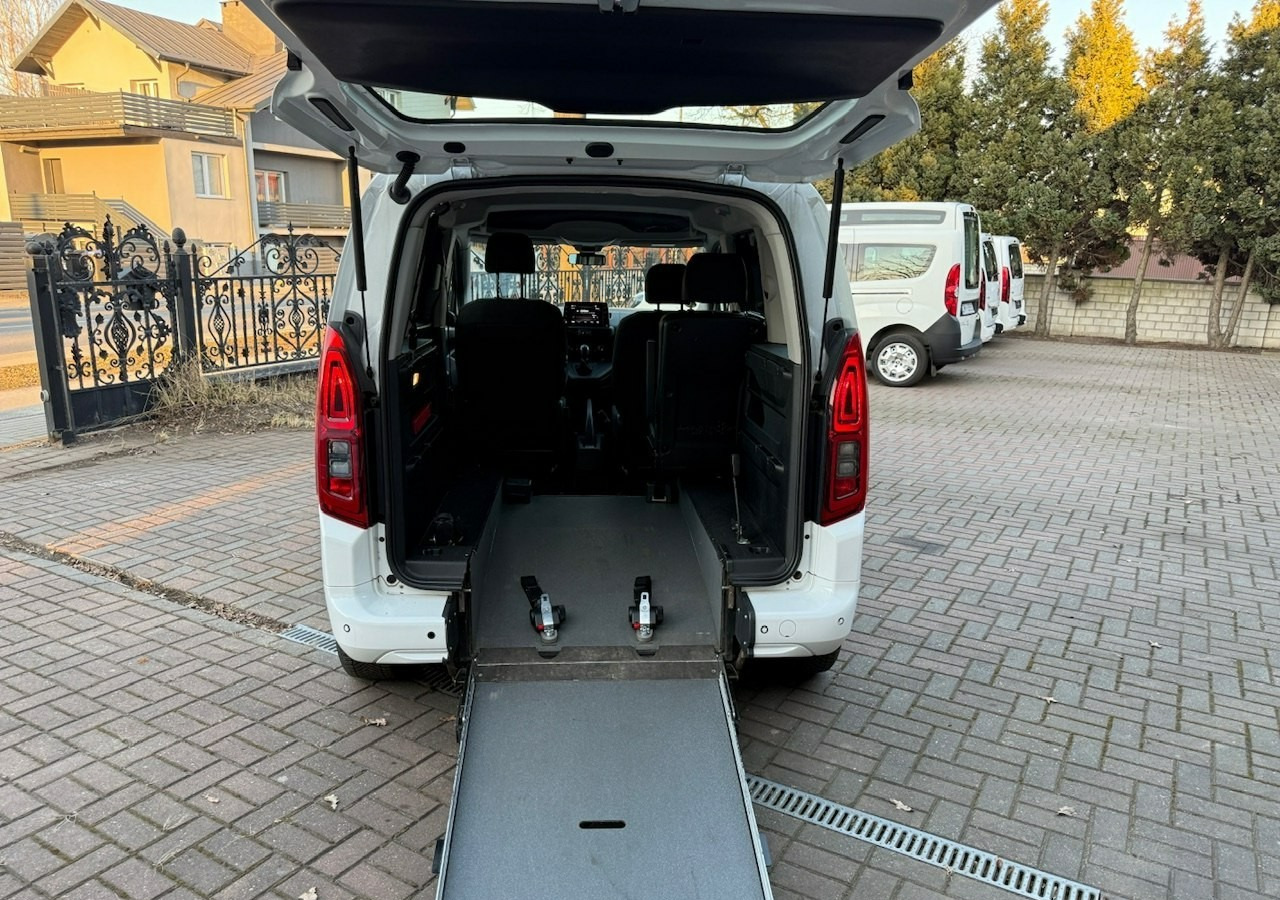 Opel Combo IV Combo Life Combo do przewozu Niepełnosprawnych inwalida rampa Model 2021 - Personenbil: bilde 3 Opel Combo IV Combo Life Combo do przewozu Niepełnosprawnych inwalida rampa Model 2021 - Personenbil: bilde 3