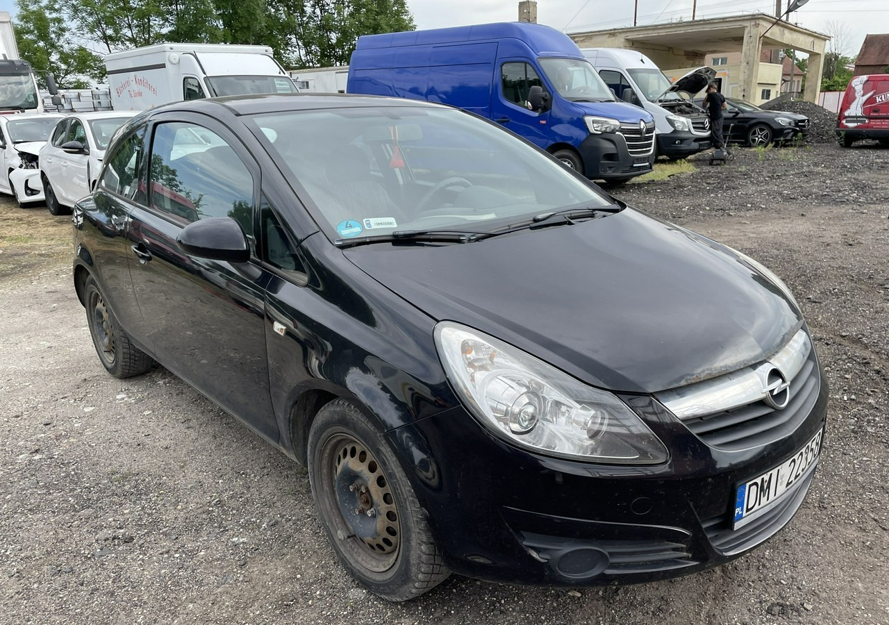 Opel Corsa D Opel Corsa 1,2-16V 80KM Klima 2008 - Hatchback: bilde 1 Opel Corsa D Opel Corsa 1,2-16V 80KM Klima 2008 - Hatchback: bilde 1