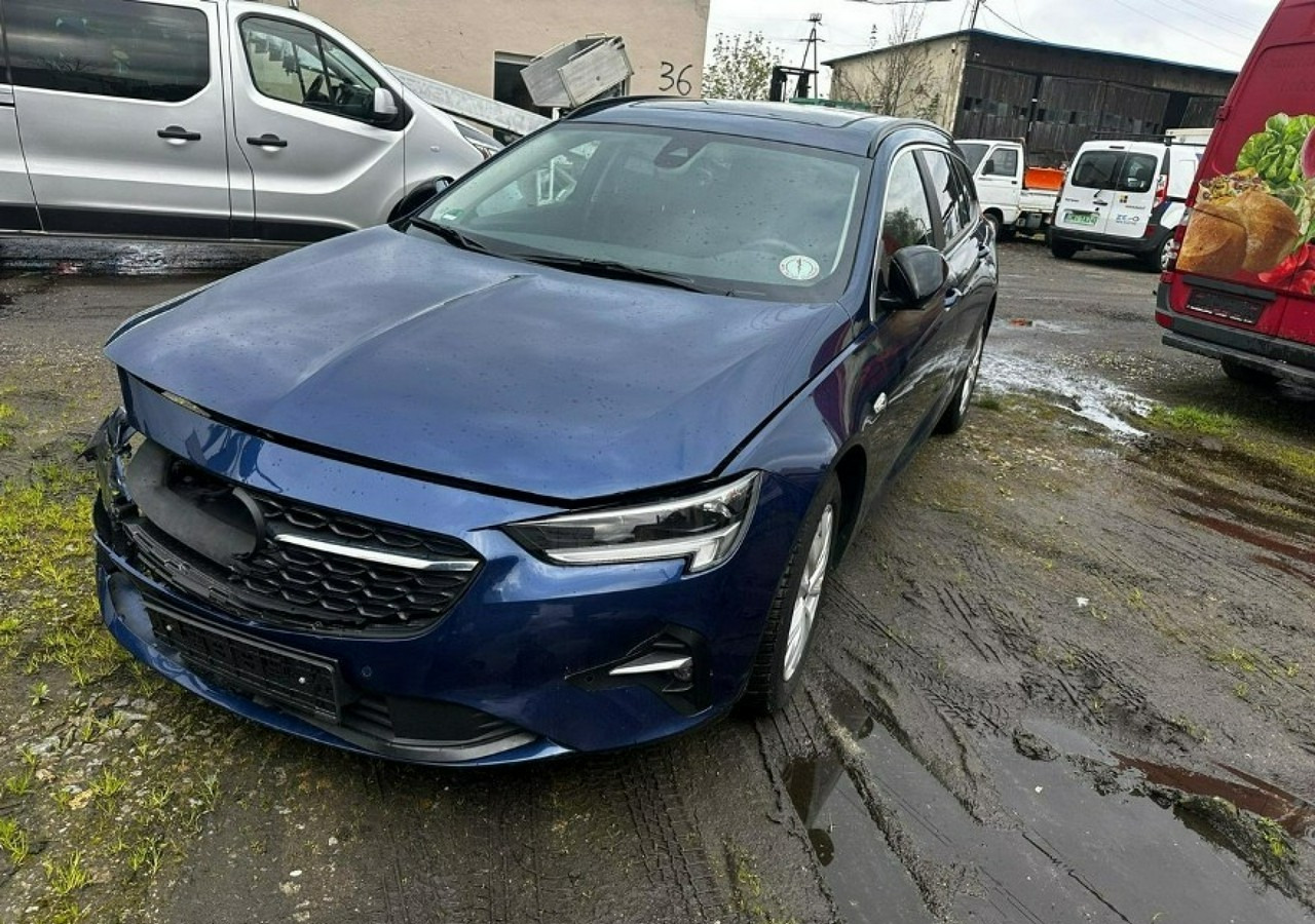 Opel Insignia II Country Tourer 1.5 CDTI 122KM Automat FullLed Panorama Klimatronik 2021 - Personenbil: bilde 2 Opel Insignia II Country Tourer 1.5 CDTI 122KM Automat FullLed Panorama Klimatronik 2021 - Personenbil: bilde 2