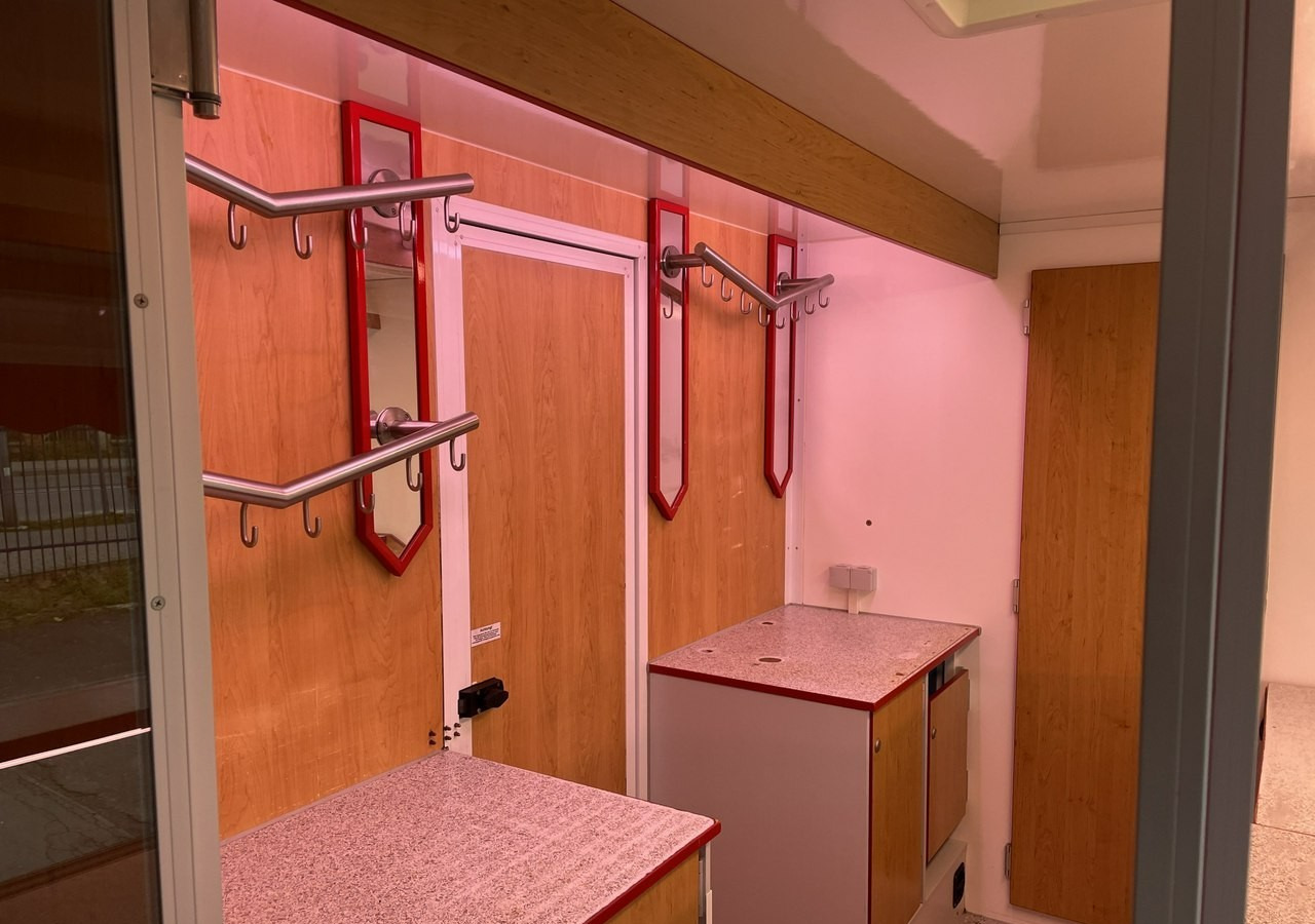 Renault Master Autosklep Wędli Gastronomiczny Food Truck Foodtruck sklep W-zasil 20 - Matbil: bilde 5 Renault Master Autosklep Wędli Gastronomiczny Food Truck Foodtruck sklep W-zasil 20 - Matbil: bilde 5