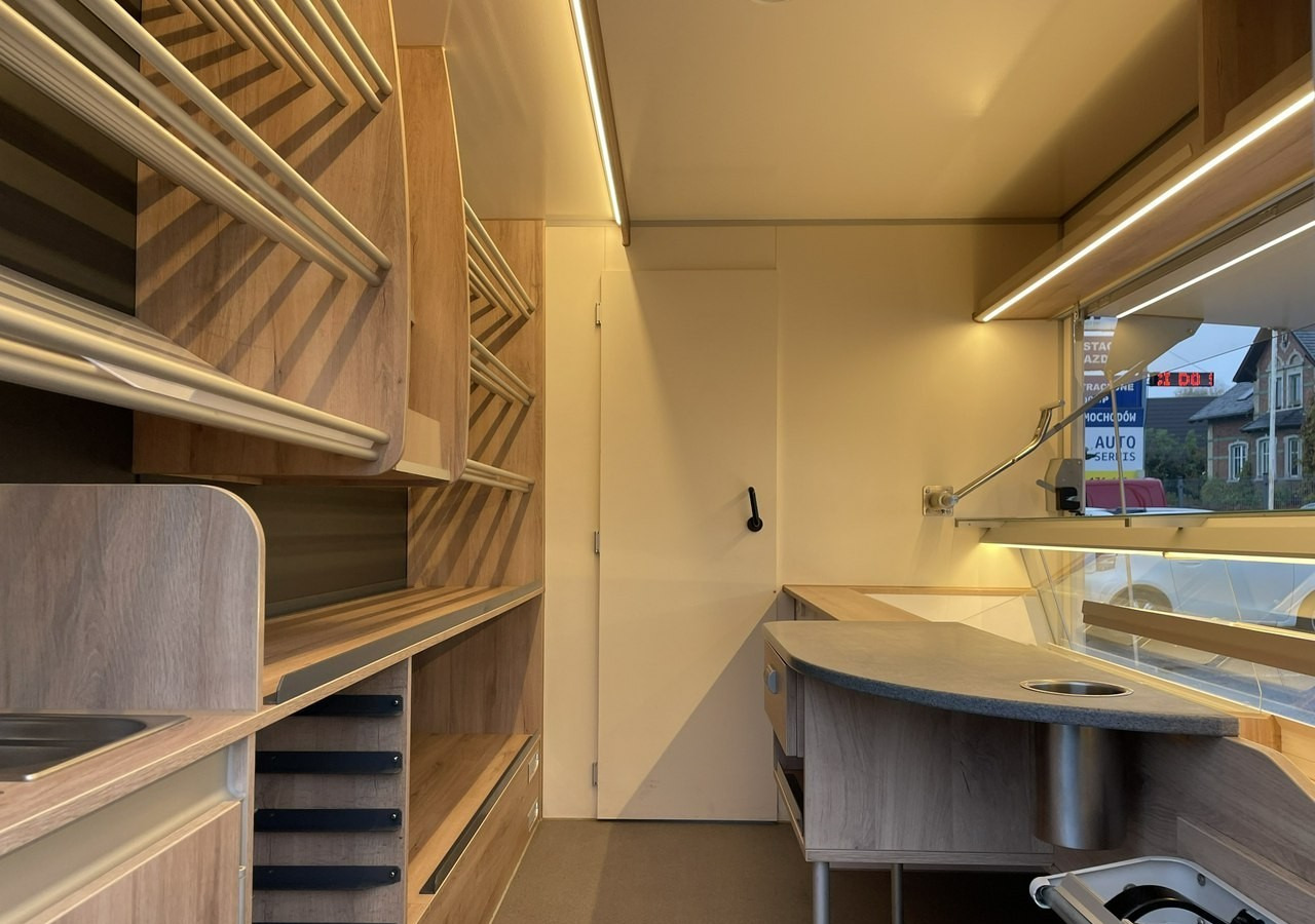 Renault Master Autosklep piec Sklep Gastronomiczny Food Truck Foodtruck bar Borco20 - Matbil: bilde 3 Renault Master Autosklep piec Sklep Gastronomiczny Food Truck Foodtruck bar Borco20 - Matbil: bilde 3