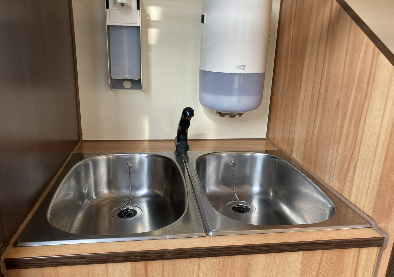 Matbil Renault Master Autosklep pieczywa Gastronomiczny Food Truck Foodtruck sklep BORCO20: bilde 11 Matbil Renault Master Autosklep pieczywa Gastronomiczny Food Truck Foodtruck sklep BORCO20: bilde 11