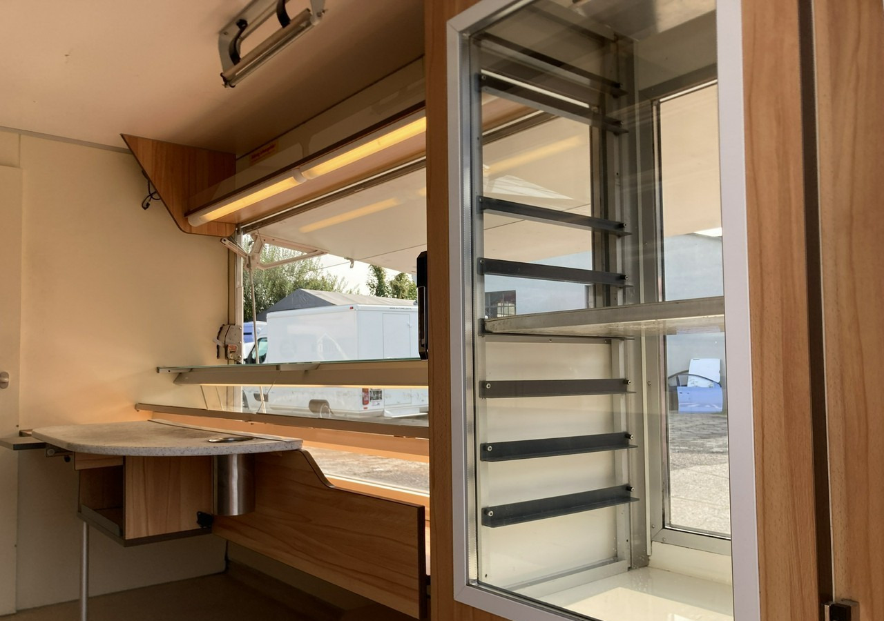 Matbil Renault Master Autosklep pieczywa Gastronomiczny Food Truck Foodtruck sklep BORCO20: bilde 7 Matbil Renault Master Autosklep pieczywa Gastronomiczny Food Truck Foodtruck sklep BORCO20: bilde 7