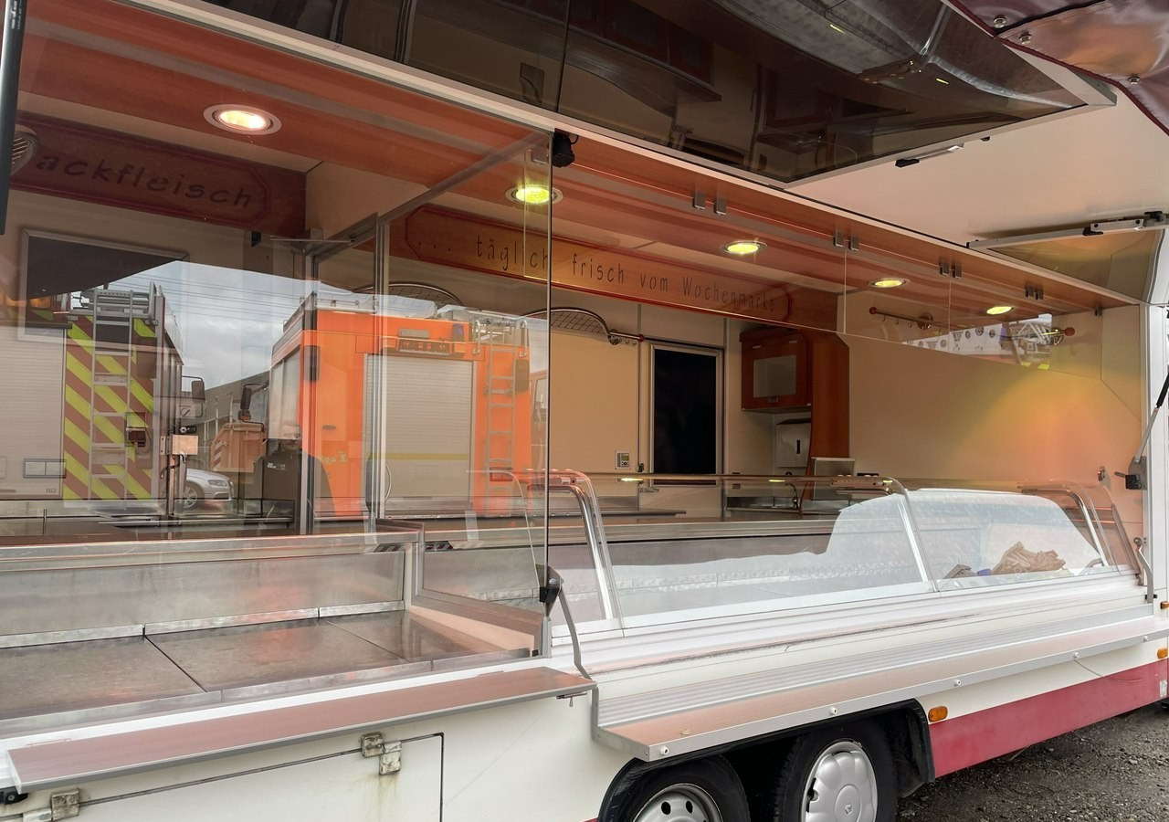 Renault Master Autosklep wędl Gastronomiczny Food Truck Foodtruck Sklep Klima Borc - Matbil: bilde 2 Renault Master Autosklep wędl Gastronomiczny Food Truck Foodtruck Sklep Klima Borc - Matbil: bilde 2