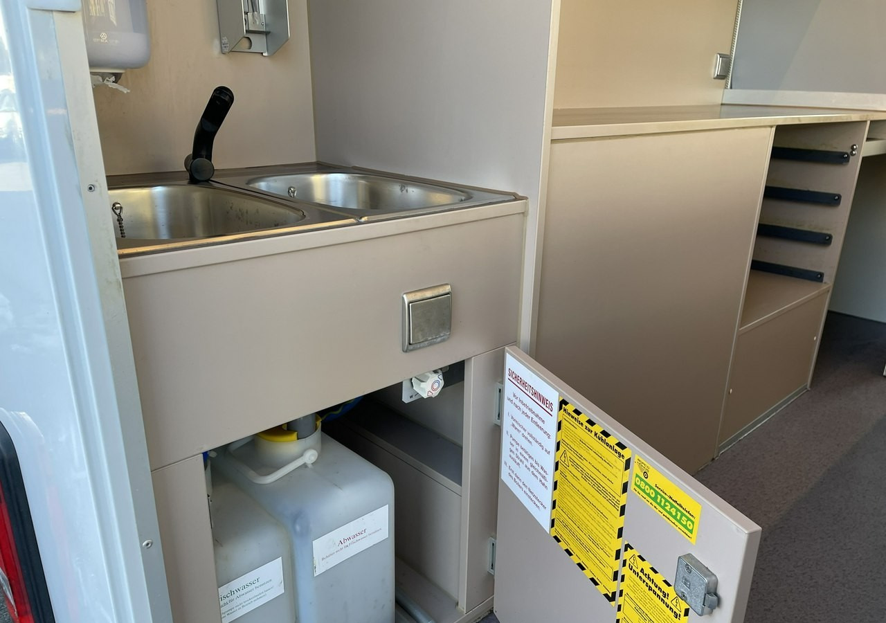 Matbil Renault Master Autosklep wędlin Gastronomiczny Food Truck Foodtruck Sklep Borco 201: bilde 14 Matbil Renault Master Autosklep wędlin Gastronomiczny Food Truck Foodtruck Sklep Borco 201: bilde 14