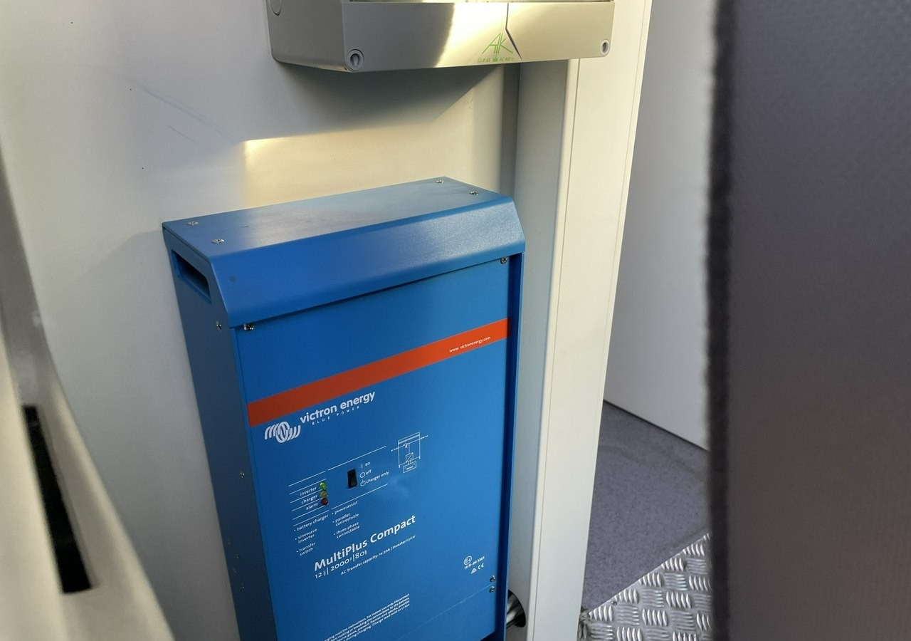 Matbil Renault Master Autosklep wędlin Gastronomiczny Food Truck Foodtruck Sklep Borco 201: bilde 11 Matbil Renault Master Autosklep wędlin Gastronomiczny Food Truck Foodtruck Sklep Borco 201: bilde 11