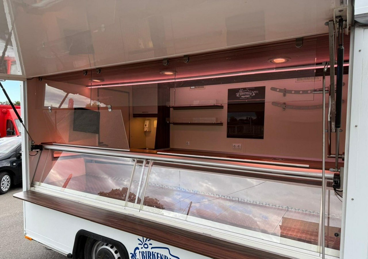 Renault Master Autosklep wędlin Gastronomiczny Food Truck Foodtruck Sklep Solar 20 - Matbil: bilde 4 Renault Master Autosklep wędlin Gastronomiczny Food Truck Foodtruck Sklep Solar 20 - Matbil: bilde 4