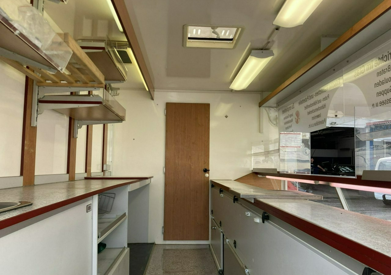 Renault Master Master Autosklep Gastronomiczny Food Truck Foodtruck Sklep bar 2009 - Matbil: bilde 2 Renault Master Master Autosklep Gastronomiczny Food Truck Foodtruck Sklep bar 2009 - Matbil: bilde 2