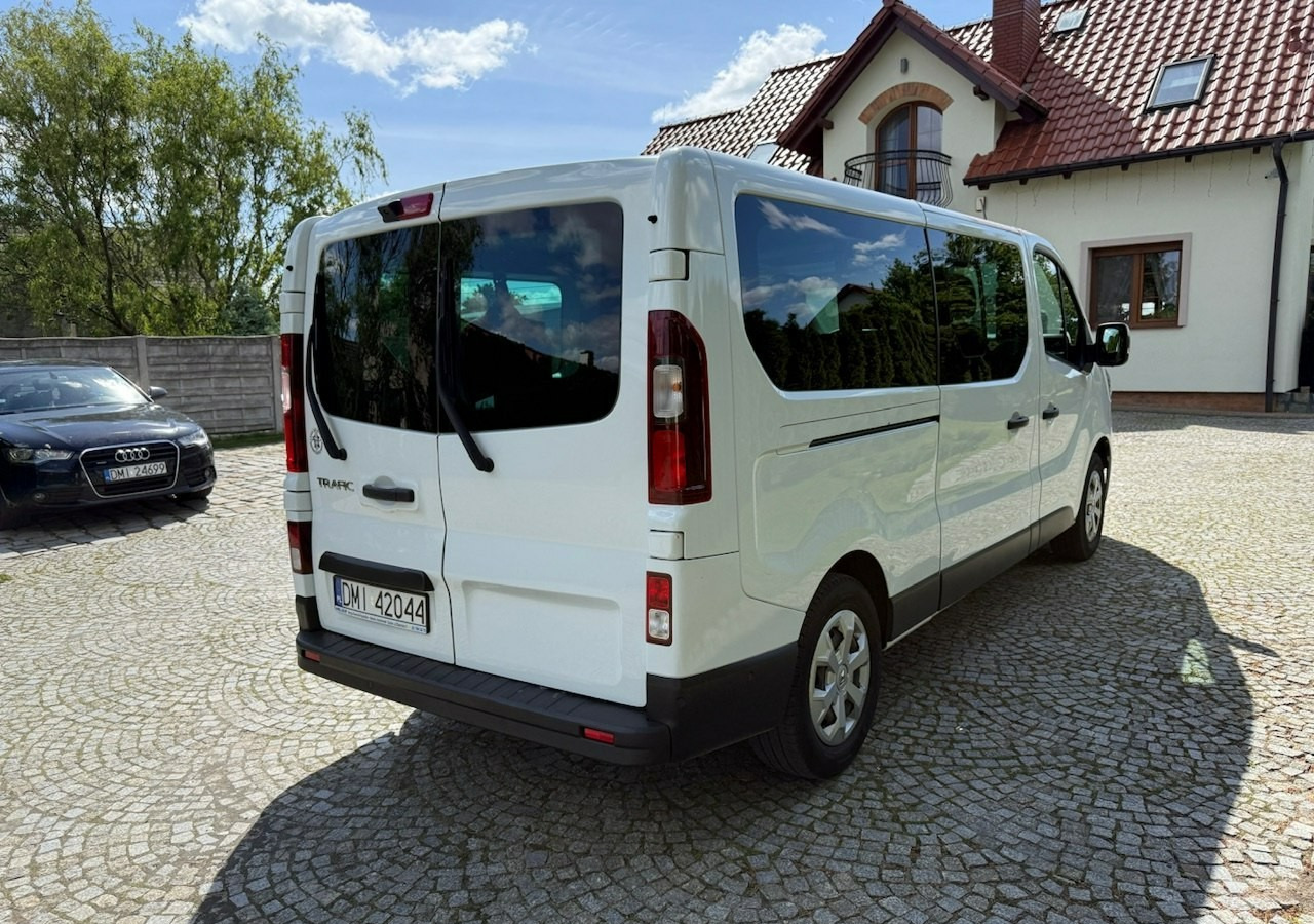 Renault Trafic III 2.0dci 110KM L2H1 LONG 9-osobowy 2xKlima Navi Kamera 2022 - Personenbil: bilde 3 Renault Trafic III 2.0dci 110KM L2H1 LONG 9-osobowy 2xKlima Navi Kamera 2022 - Personenbil: bilde 3
