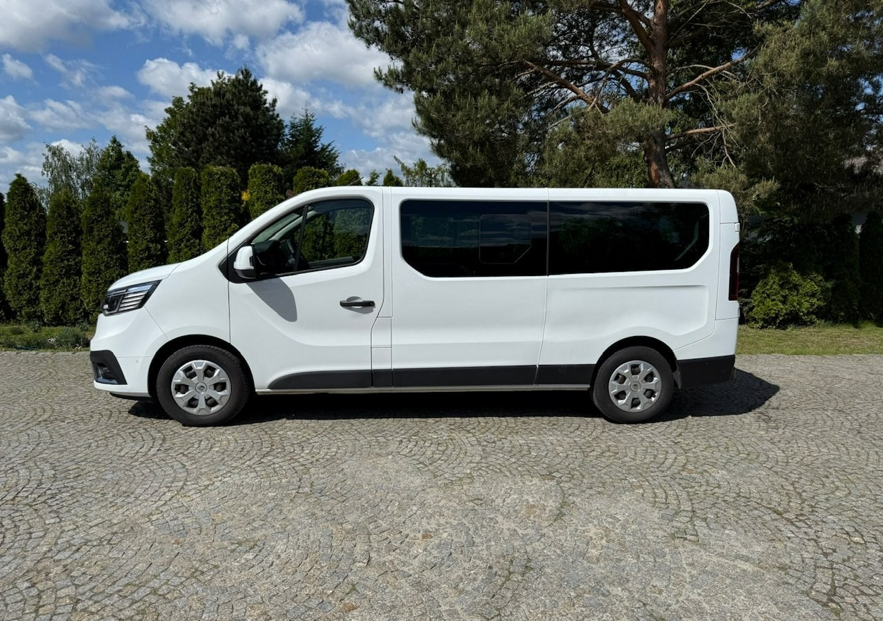 Renault Trafic III 2.0dci 110KM L2H1 LONG 9-osobowy 2xKlima Navi Kamera 2022 - Personenbil: bilde 2 Renault Trafic III 2.0dci 110KM L2H1 LONG 9-osobowy 2xKlima Navi Kamera 2022 - Personenbil: bilde 2