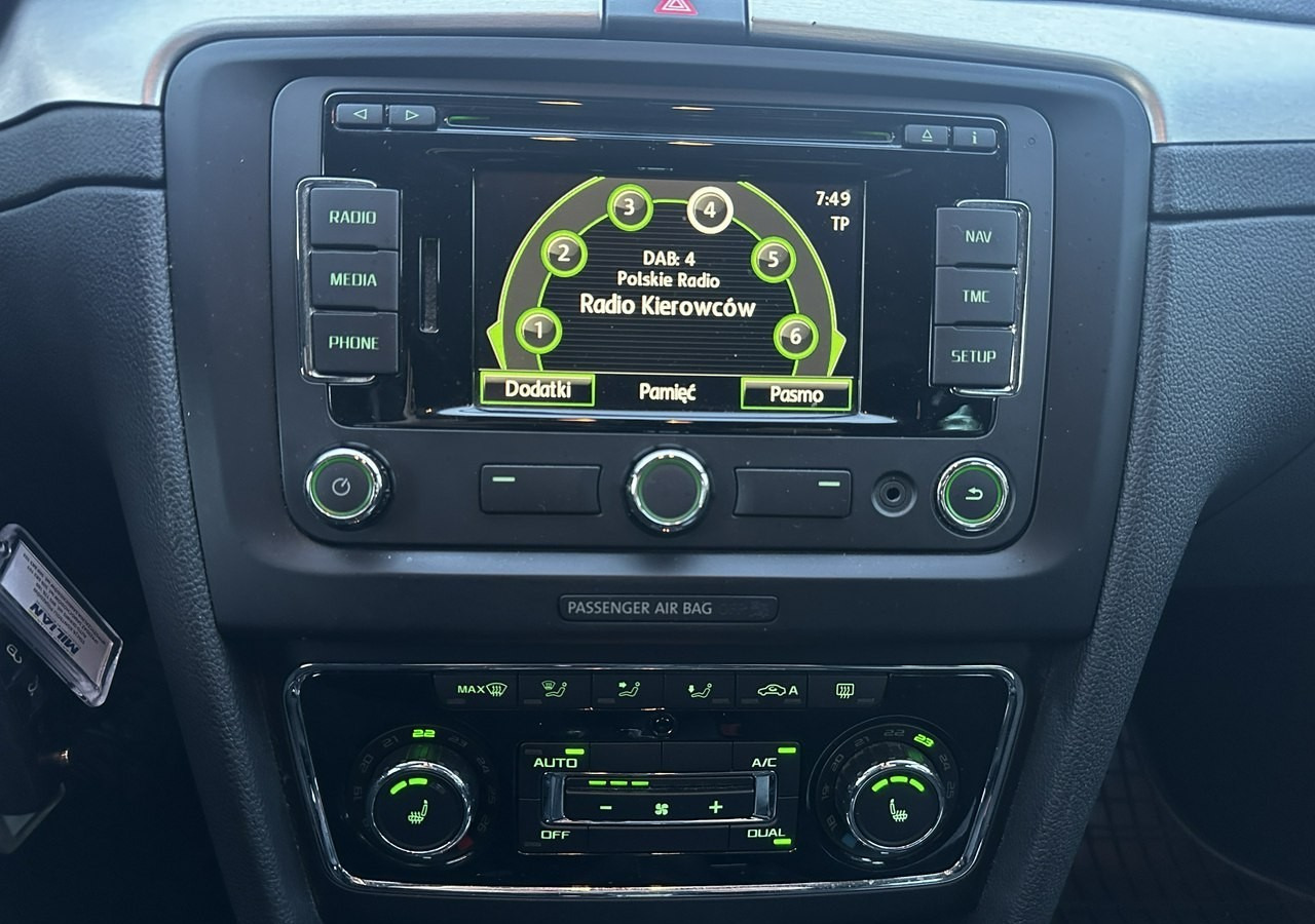 Skoda Superb II Skoda Superb 1.8TSI 160KM LPG PRINS 2035 KLIMA NAVI PDC XENON 2015 - Stasjonsvogn: bilde 5 Skoda Superb II Skoda Superb 1.8TSI 160KM LPG PRINS 2035 KLIMA NAVI PDC XENON 2015 - Stasjonsvogn: bilde 5