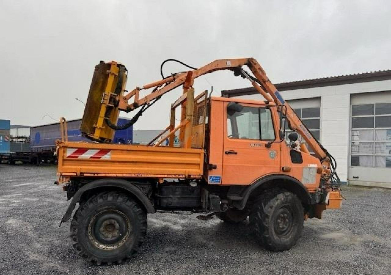 Inna Inny Unimog 1400 4X4 Kosiarka bijakowa teleskopowa - Utility-/ Spesiell maskin: bilde 2 Inna Inny Unimog 1400 4X4 Kosiarka bijakowa teleskopowa - Utility-/ Spesiell maskin: bilde 2