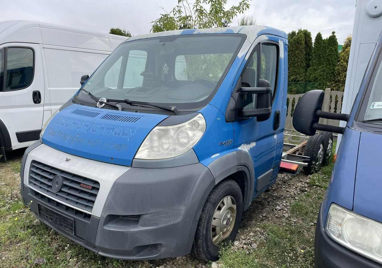 Fiat Ducato Ducato 3.0-160KM Rama pod zabudowę 2009 - Varebil: bilde 1 Fiat Ducato Ducato 3.0-160KM Rama pod zabudowę 2009 - Varebil: bilde 1
