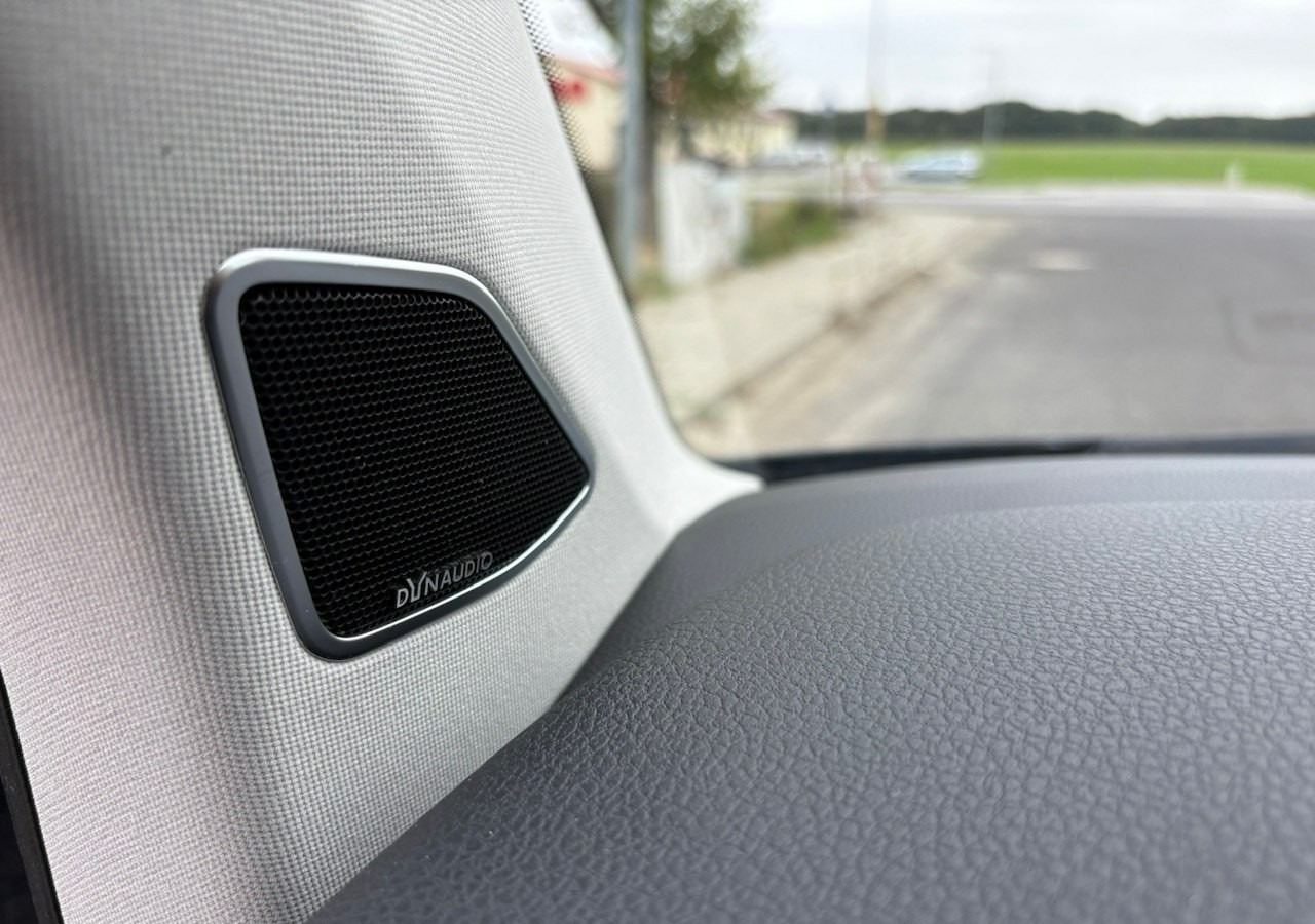 Personenbil Volkswagen Multivan 2.0TDI 204KM 4-MOTION Highline Skóry Dynaudio HAK Webasto El.drzwi: bilde 18