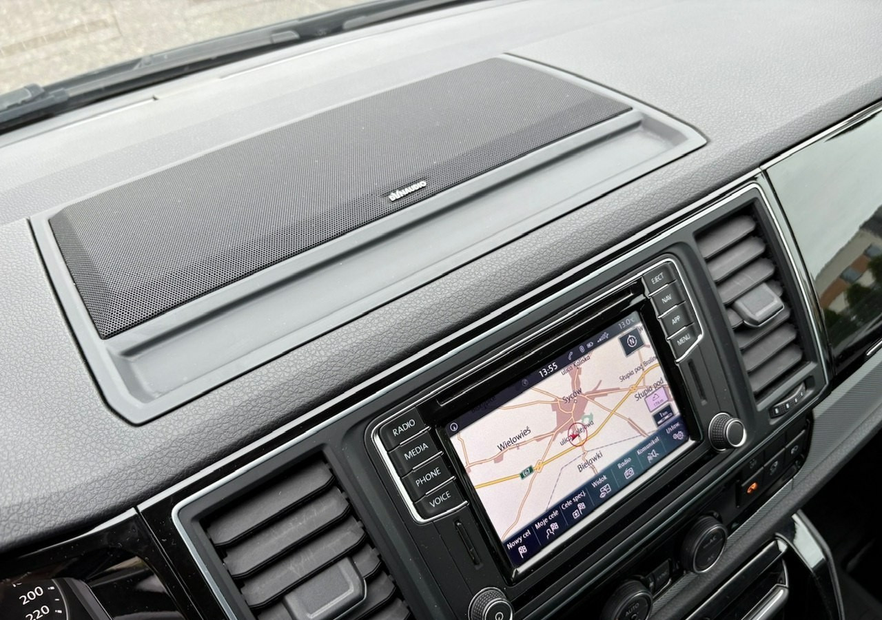 Personenbil Volkswagen Multivan 2.0TDI 204KM 4-MOTION Highline Skóry Dynaudio HAK Webasto El.drzwi: bilde 19
