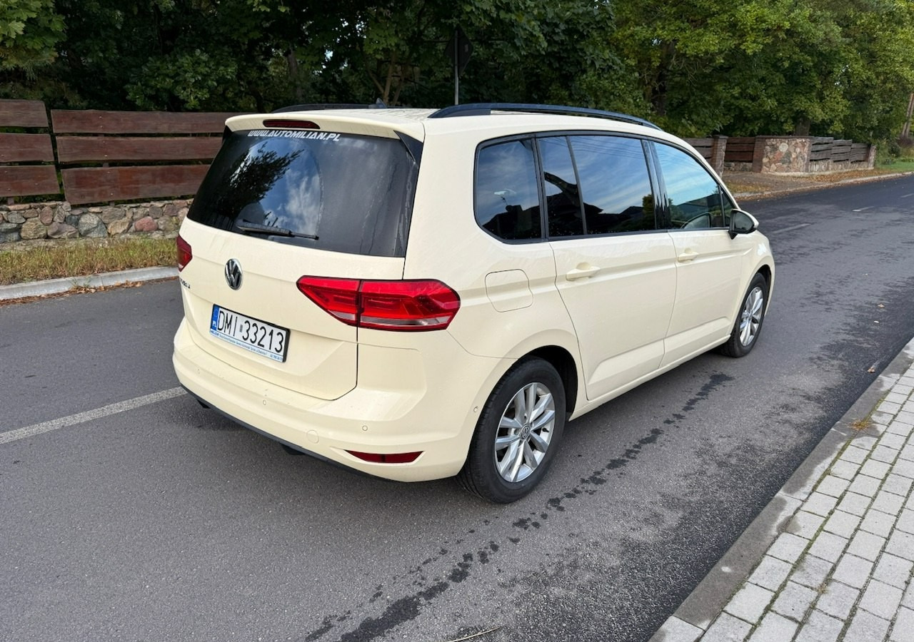 Volkswagen Touran III 2.0 TDI DSG 120 KM Automat 7osobowy Klima Skóra Full Serwis 2020 - Stasjonsvogn: bilde 3 Volkswagen Touran III 2.0 TDI DSG 120 KM Automat 7osobowy Klima Skóra Full Serwis 2020 - Stasjonsvogn: bilde 3