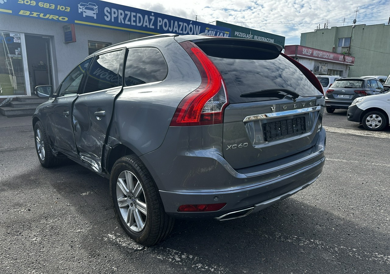 Volvo XC60 I Volvo XC 60 D4AWD Bogate wyposażenie 2017 - SUV: bilde 3 Volvo XC60 I Volvo XC 60 D4AWD Bogate wyposażenie 2017 - SUV: bilde 3
