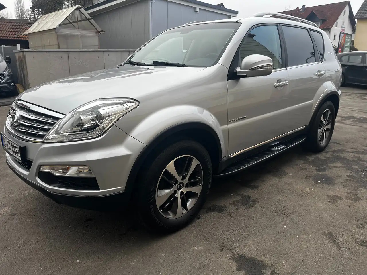 SsangYong Rexton Rexton 2.2 TD 4x4|AUTOM|7SITZ - SUV: bilde 1 SsangYong Rexton Rexton 2.2 TD 4x4|AUTOM|7SITZ - SUV: bilde 1