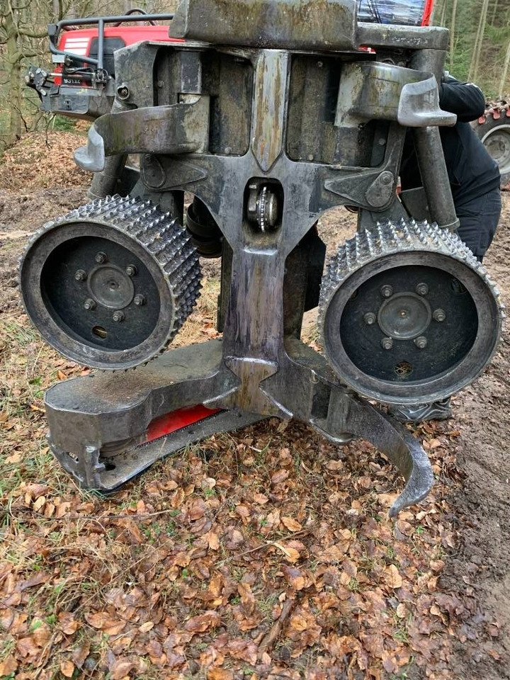 Komatsu S132 - Hogstaggregat: bilde 1 Komatsu S132 - Hogstaggregat: bilde 1