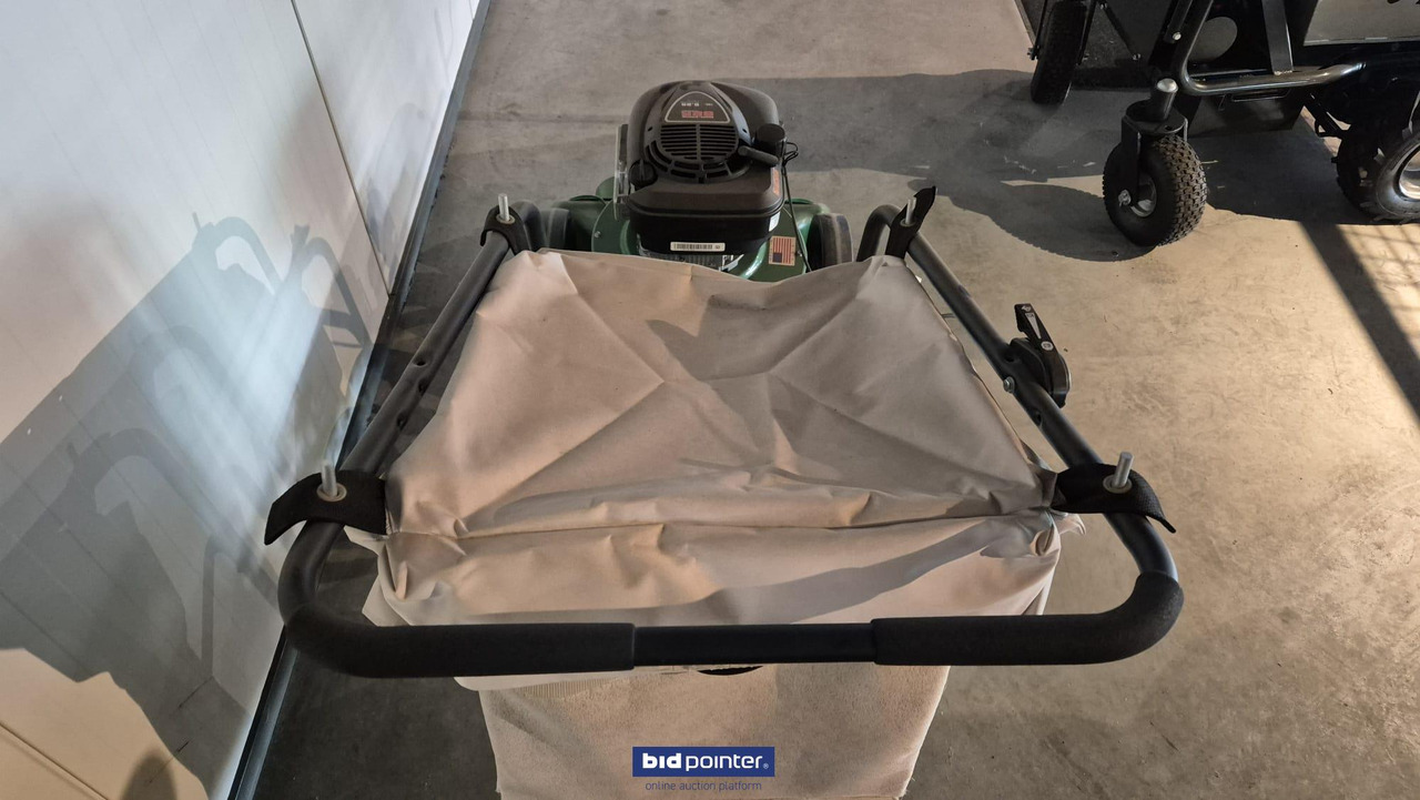 Billy Goat KV600 bladzuiger - Gressklipper: bilde 4 Billy Goat KV600 bladzuiger - Gressklipper: bilde 4