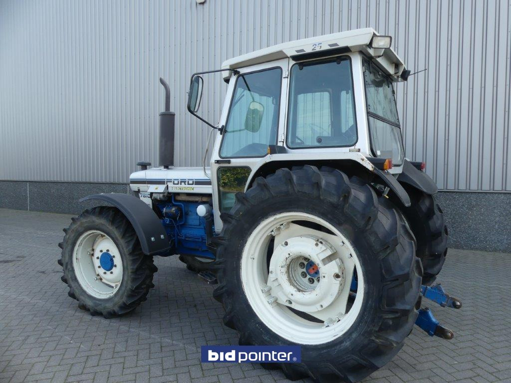 Ford 7810 Silver Jubilee - Traktor: bilde 3 Ford 7810 Silver Jubilee - Traktor: bilde 3