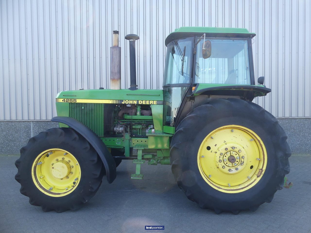 John-Deere 4255 4WD - Traktor: bilde 2 John-Deere 4255 4WD - Traktor: bilde 2