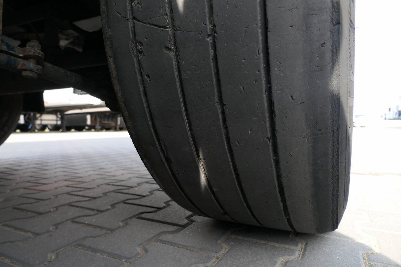 Tippsemi Benalu WYWROTKA 75 m3 / ALUFELGI / SPROWADZONA: bilde 16 Tippsemi Benalu WYWROTKA 75 m3 / ALUFELGI / SPROWADZONA: bilde 16