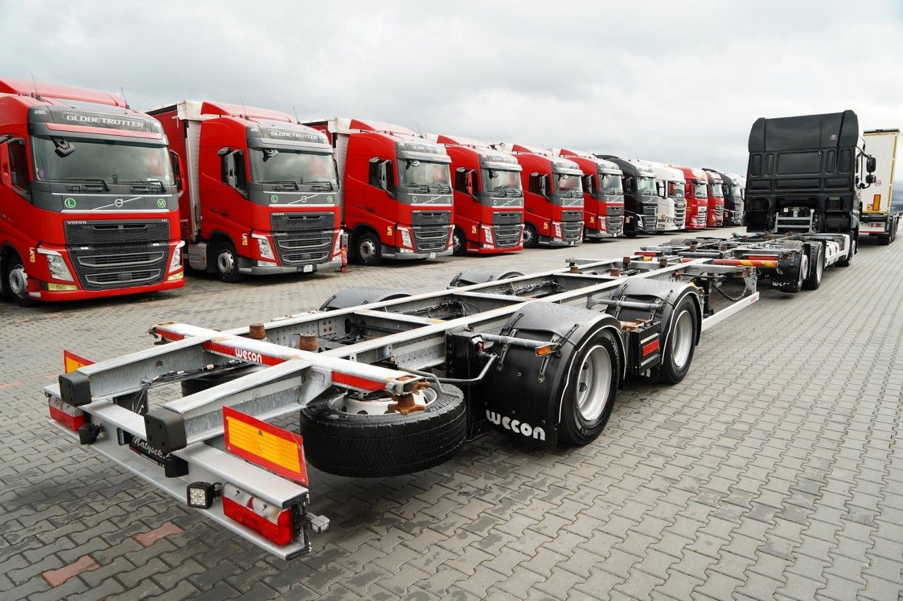 DAF XF 480 / BDF / 6X2 / ZESTAW TANDEM / SSC / I-PA - Container-transport/ Vekselflak lastebil: bilde 4 DAF XF 480 / BDF / 6X2 / ZESTAW TANDEM / SSC / I-PA - Container-transport/ Vekselflak lastebil: bilde 4