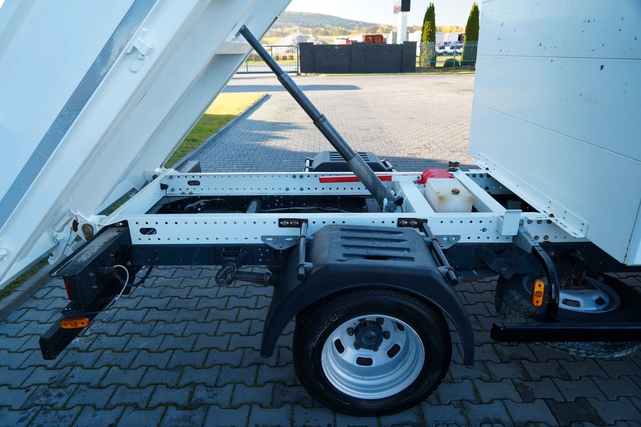 Leie  Iveco DAILY 35C11 / WYWROTKA / BRYGADÓWKA / BLIŹNIAK / Iveco DAILY 35C11 / WYWROTKA / BRYGADÓWKA / BLIŹNIAK /: bilde 7