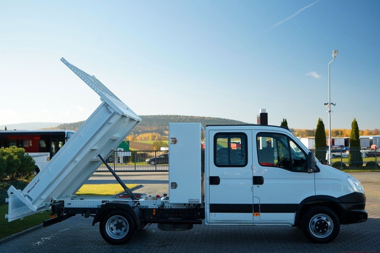 Leie  Iveco DAILY 35C11 / WYWROTKA / BRYGADÓWKA / BLIŹNIAK / Iveco DAILY 35C11 / WYWROTKA / BRYGADÓWKA / BLIŹNIAK /: bilde 6