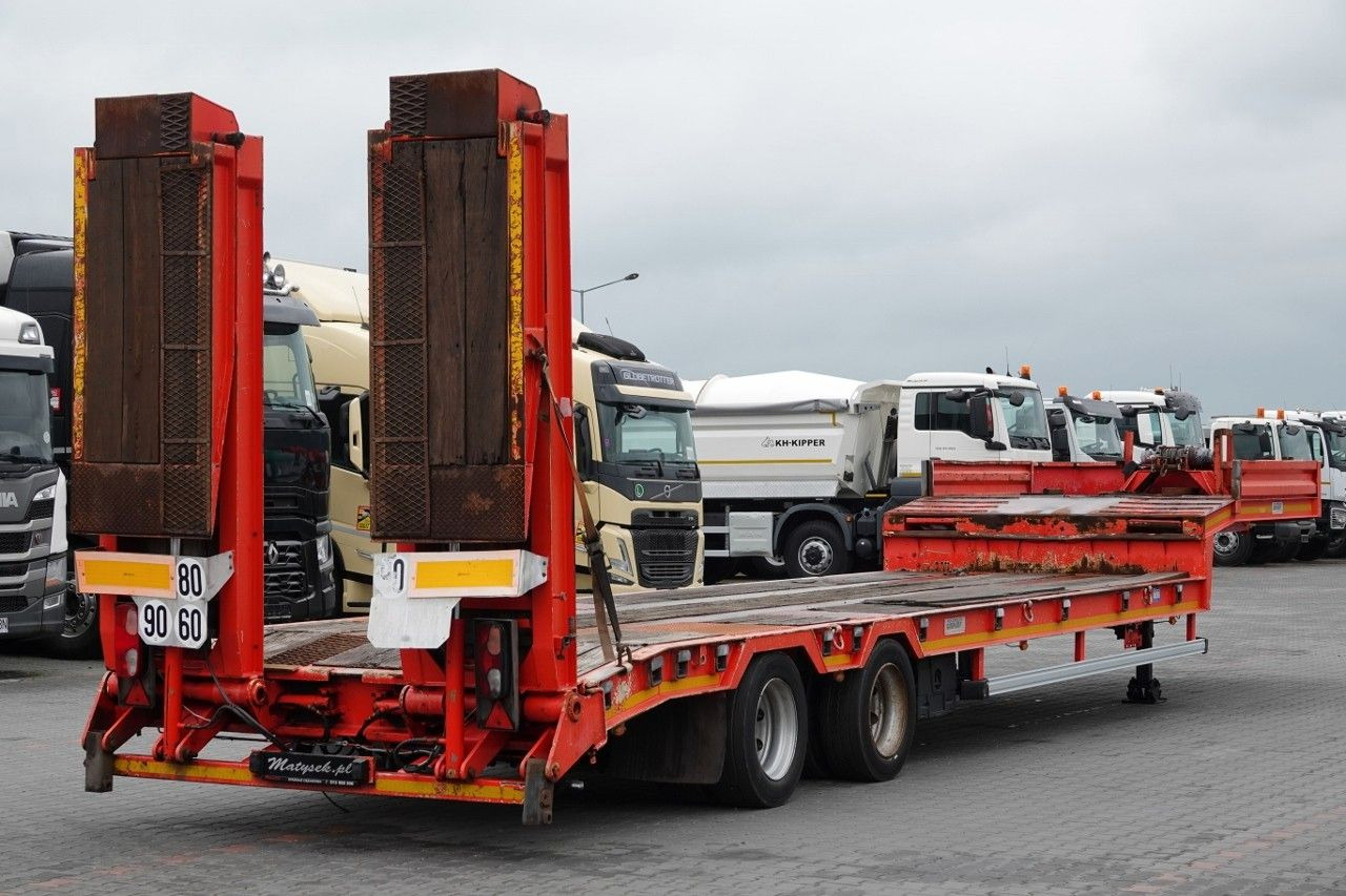 LOUAULT LAWETA NISKOPODWOZIOWA / NAJAZDY HYDRAUL - Lavloader semitrailer: bilde 4 LOUAULT LAWETA NISKOPODWOZIOWA / NAJAZDY HYDRAUL - Lavloader semitrailer: bilde 4