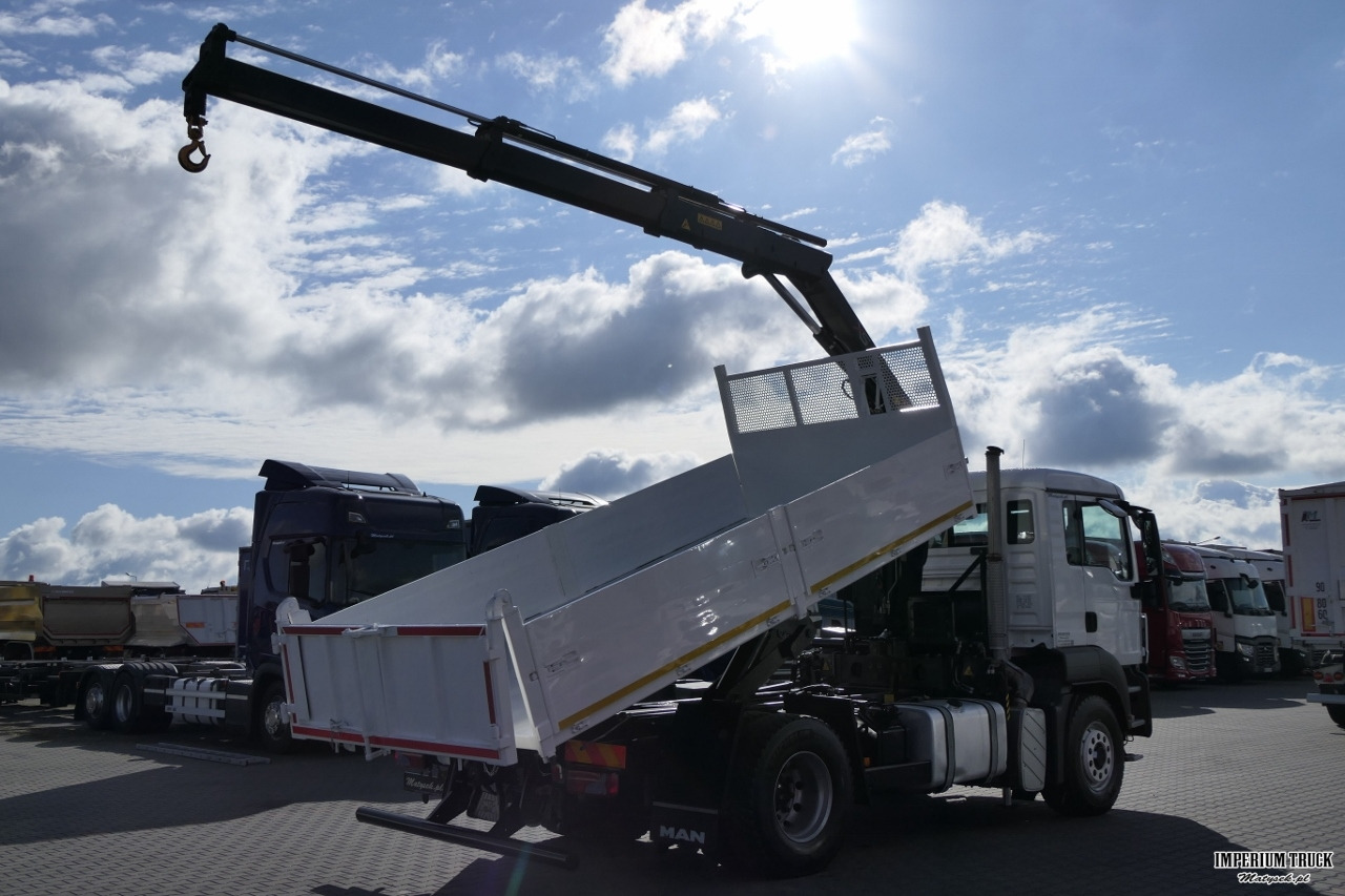 MAN TGS 18.400 / 4x4 / WYWROTKA - 4,7 M + HDS HIAB 111 wysów : 7,4 m / MANUAL / PALETOWY / STEROWANIE RADIOWE - Tippbil, Kranbil: bilde 3 MAN TGS 18.400 / 4x4 / WYWROTKA - 4,7 M + HDS HIAB 111 wysów : 7,4 m / MANUAL / PALETOWY / STEROWANIE RADIOWE - Tippbil, Kranbil: bilde 3