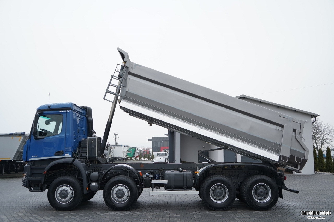 MERCEDES-BENZ ACTROS 4145 / 8X8 / WYWROTKA TYLNOZSYPOWA / KH-KIPPER 6 M / AUTOMAT / EURO 6 - Tippbil: bilde 3 MERCEDES-BENZ ACTROS 4145 / 8X8 / WYWROTKA TYLNOZSYPOWA / KH-KIPPER 6 M / AUTOMAT / EURO 6 - Tippbil: bilde 3