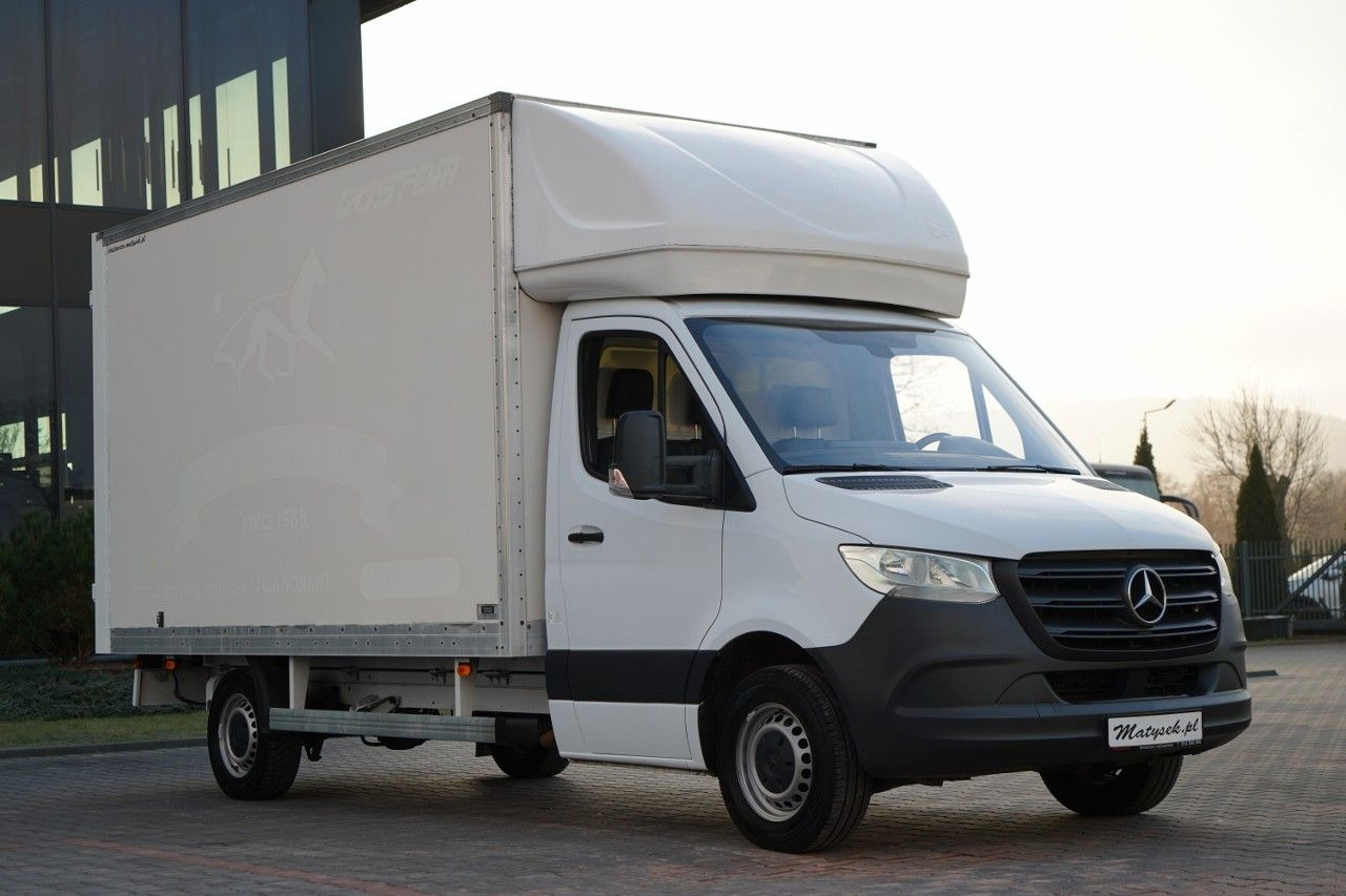 Mercedes-Benz SPRINTER / KONTENER / 2019 - Varebil med kapell: bilde 2 Mercedes-Benz SPRINTER / KONTENER / 2019 - Varebil med kapell: bilde 2