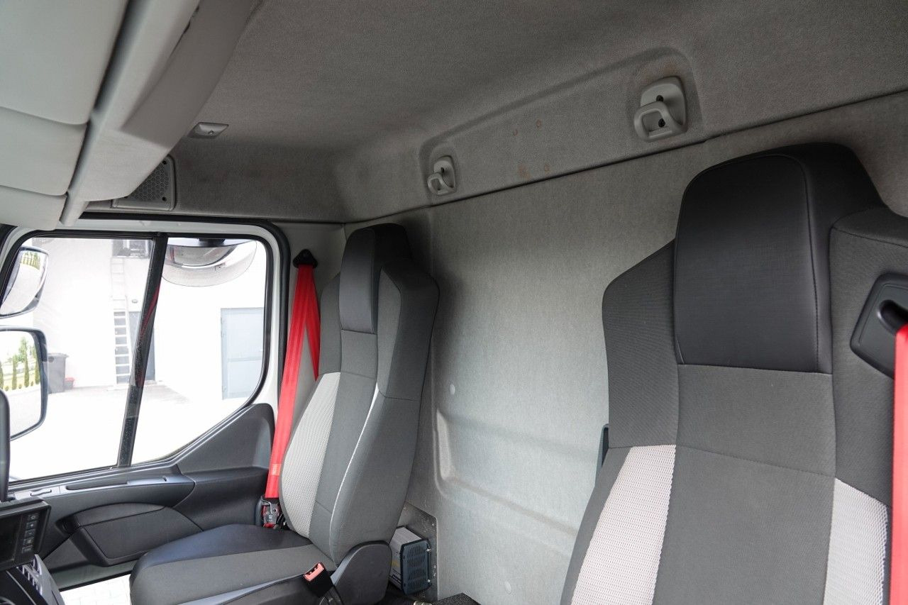 Lastebil med kjøl Renault D 16 260 / 4X2 / REFRIDGERATOR - 6,8 M / BI TEMP: bilde 13