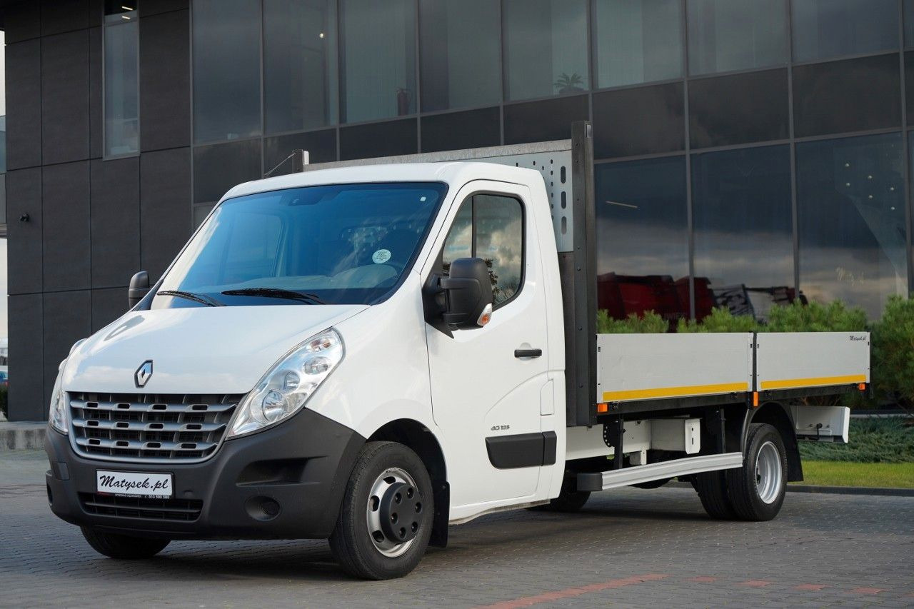Renault MASTER / SKRZYNIOWY 4.5m / MANUAL / BLIŹNIAK - Varebil med skap: bilde 1 Renault MASTER / SKRZYNIOWY 4.5m / MANUAL / BLIŹNIAK - Varebil med skap: bilde 1