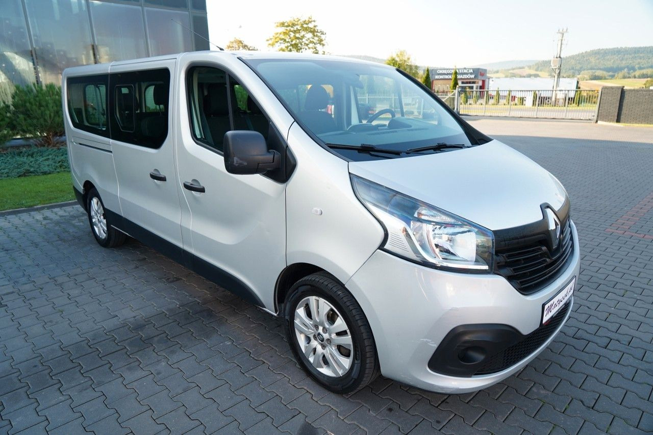Renault TRAFIC 125 DCI / BUS / 9 MIEJSC / 2017 ROK / PO - Persontransport: bilde 5 Renault TRAFIC 125 DCI / BUS / 9 MIEJSC / 2017 ROK / PO - Persontransport: bilde 5