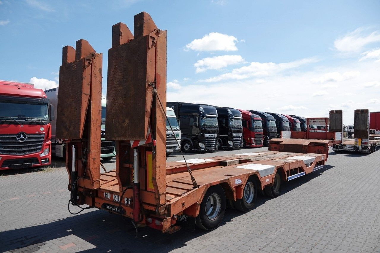TRAX / NACZEPA LAWETA / NISKOPODWOZIE / NAJAZDY - Lavloader semitrailer: bilde 4 TRAX / NACZEPA LAWETA / NISKOPODWOZIE / NAJAZDY - Lavloader semitrailer: bilde 4