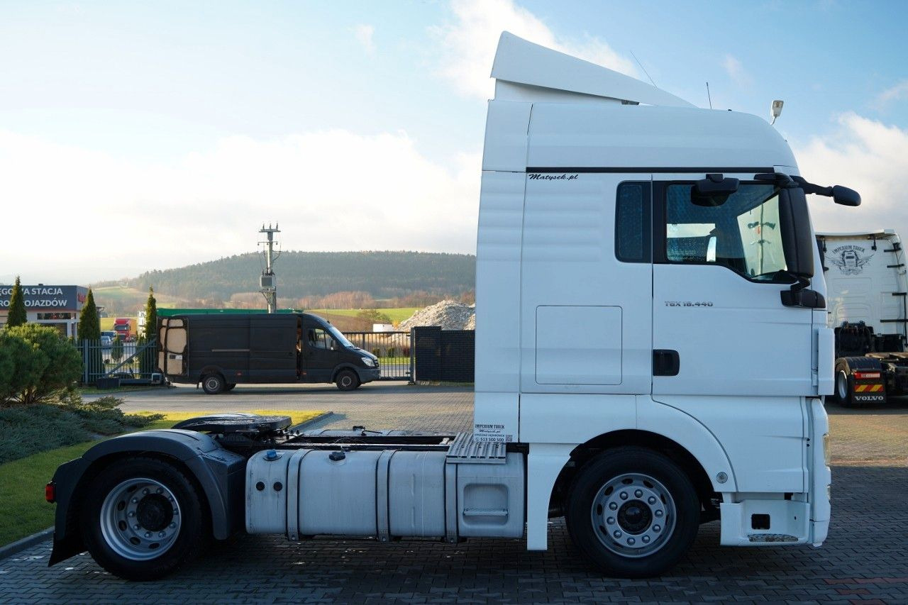 Trekkvogn MAN TGX 18.440 / XLX / MEGA / MANUAL / LOW DECK: bilde 9