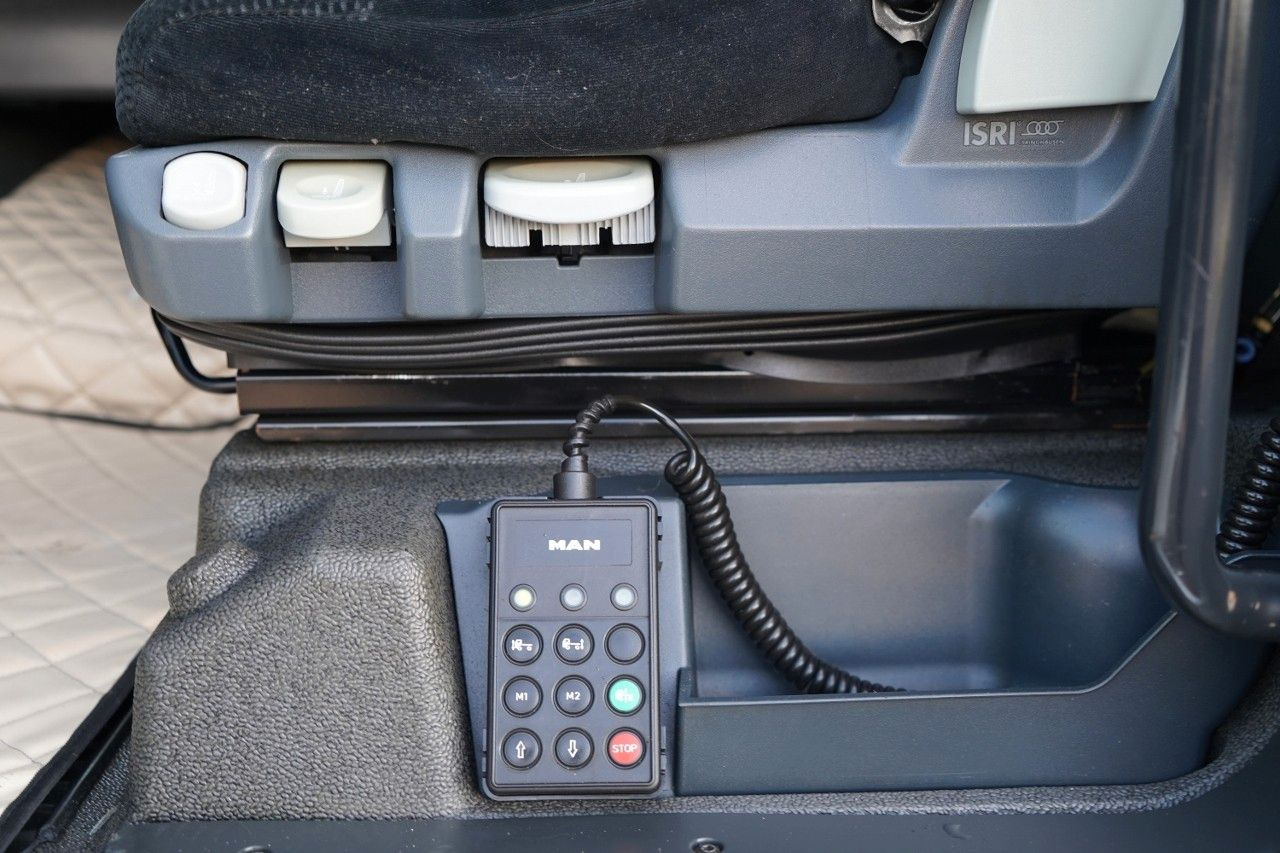 Trekkvogn MAN TGX 18.440 / XLX / MEGA / MANUAL / LOW DECK: bilde 23