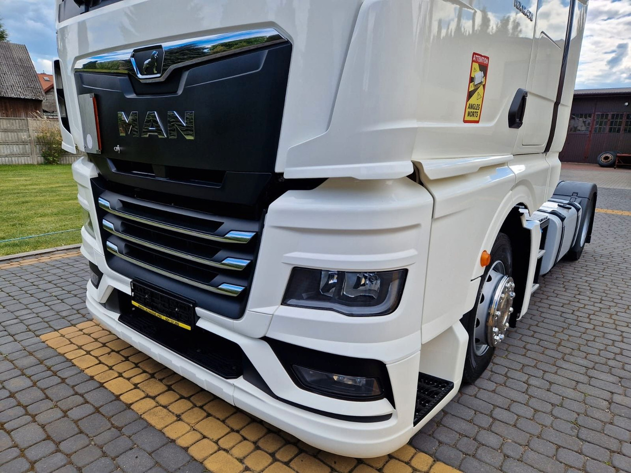 MAN TGX 18.470 / MEGA / XXL / LOWDECK / EURO 6 / - Trekkvogn: bilde 5 MAN TGX 18.470 / MEGA / XXL / LOWDECK / EURO 6 / - Trekkvogn: bilde 5