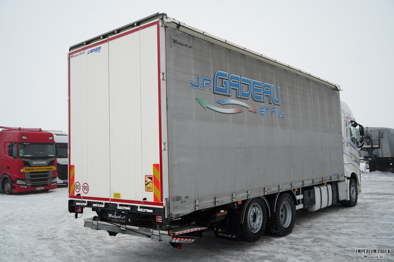 VOLVO FH 500 / SOLÓWKA / 6X2 / KLIMA POSTOJOWA / WINDA DHOLLANDIA / OŚ PODNOSZONA / SKRĘTNA / MOCNA PODŁOGA - Kapellbil: bilde 5 VOLVO FH 500 / SOLÓWKA / 6X2 / KLIMA POSTOJOWA / WINDA DHOLLANDIA / OŚ PODNOSZONA / SKRĘTNA / MOCNA PODŁOGA - Kapellbil: bilde 5