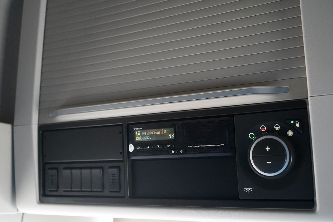 Kapellbil Volvo FH 460 / SOLÓWKA / 6X2 / I-SAVE /: bilde 35 Kapellbil Volvo FH 460 / SOLÓWKA / 6X2 / I-SAVE /: bilde 35